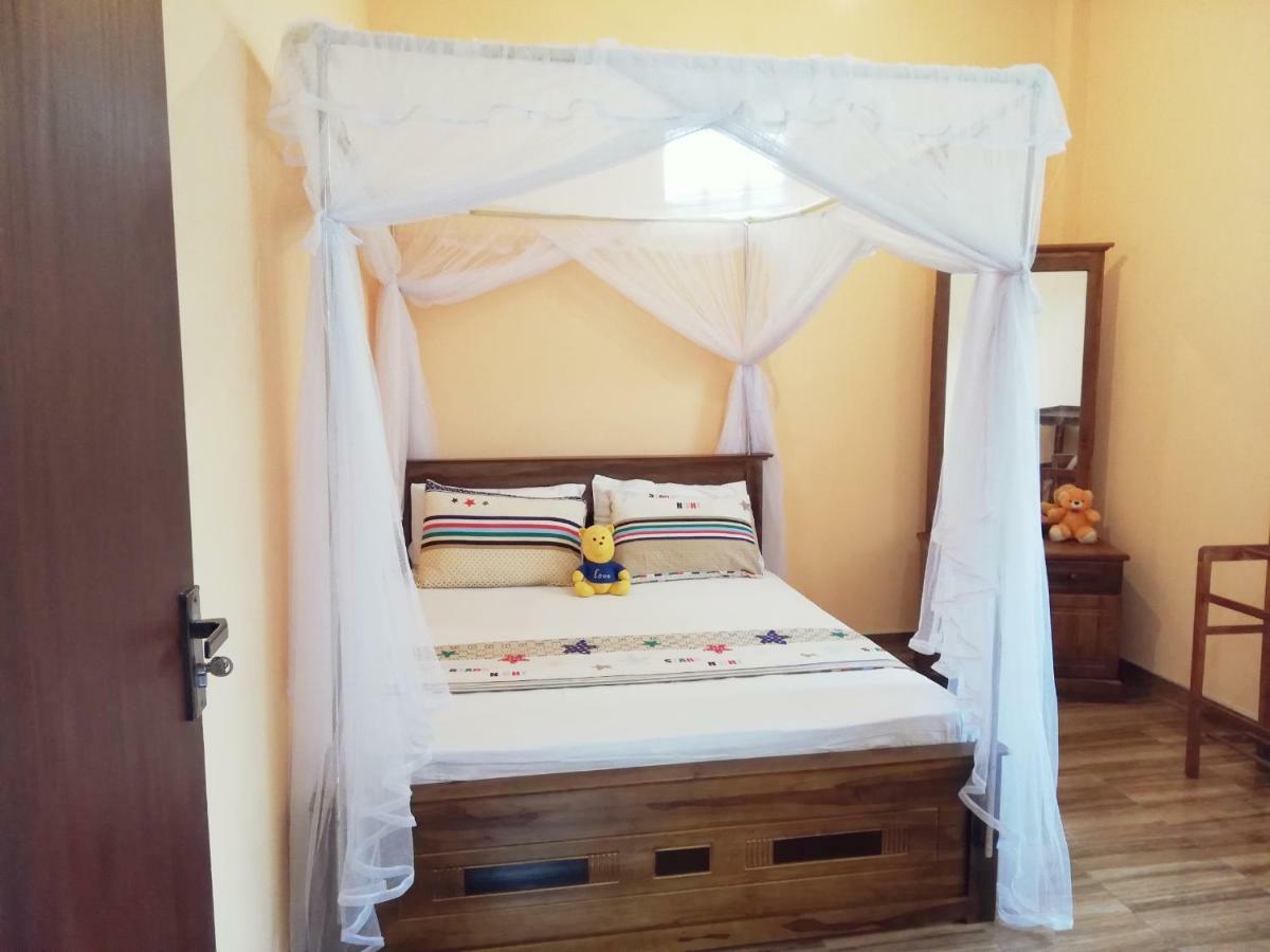 Nisadi Villa Bentota Kültér fotó