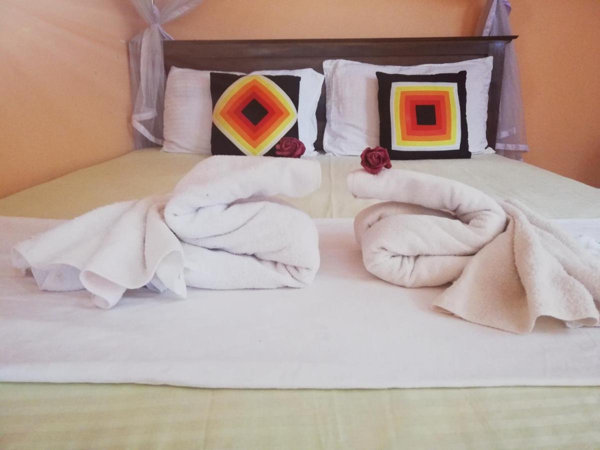 Nisadi Villa Bentota Kültér fotó
