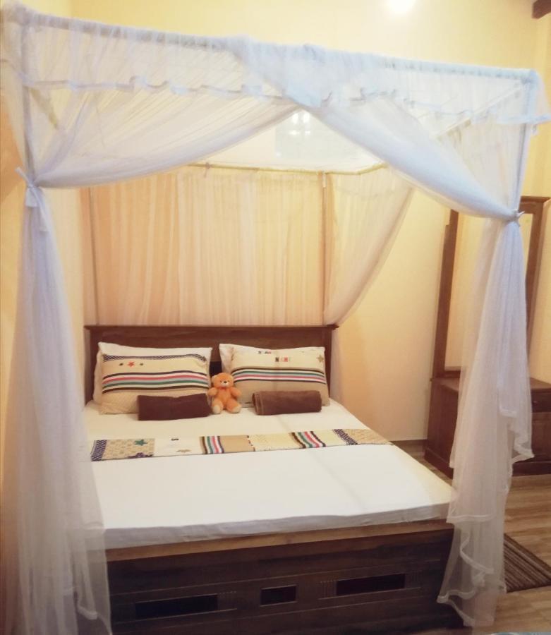 Nisadi Villa Bentota Kültér fotó